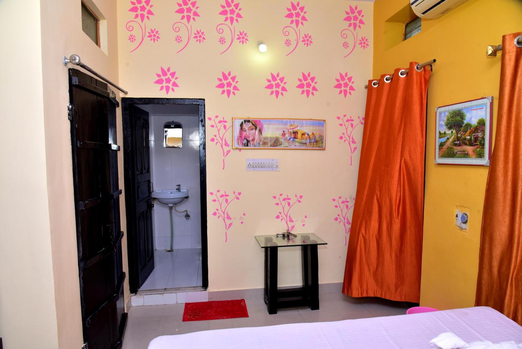 פושקאר Hotel Moon Light מראה חיצוני תמונה